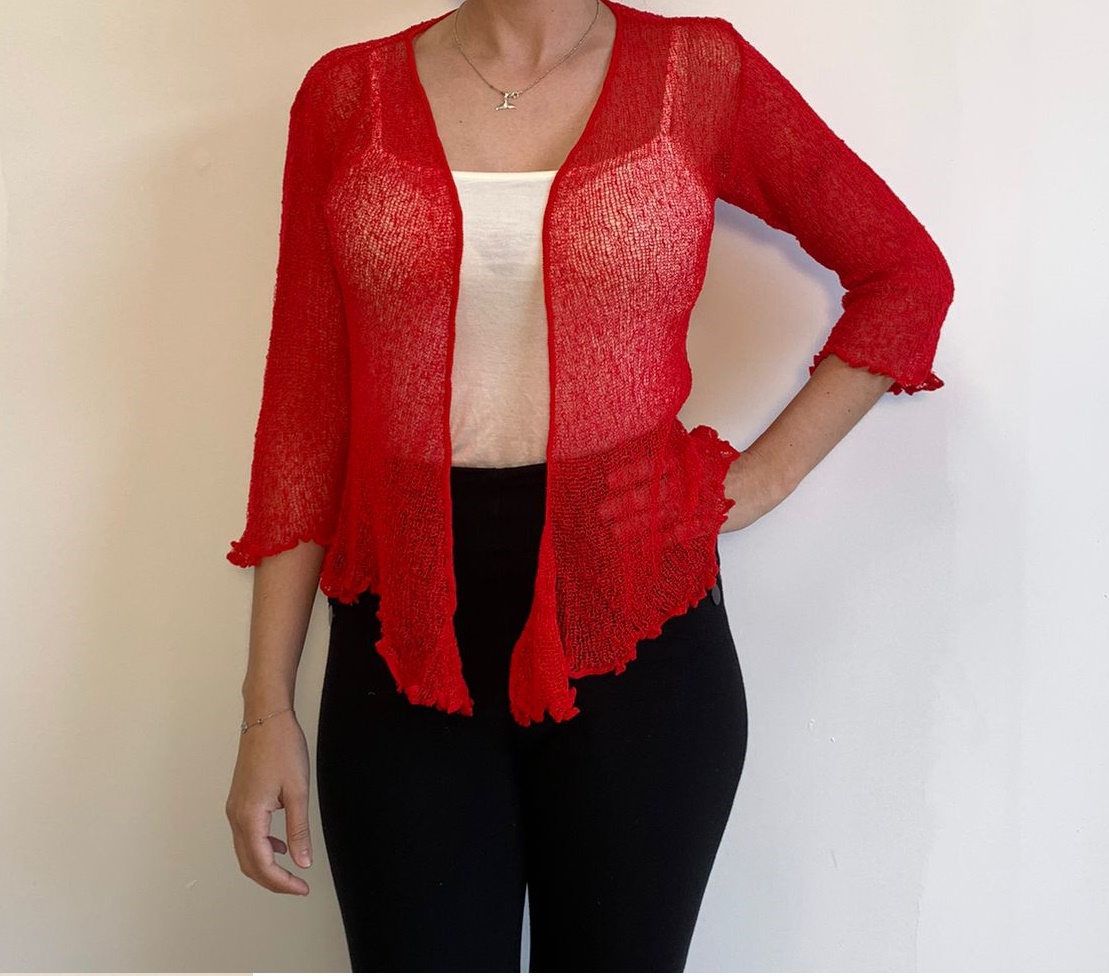 Chaqueta corta de crochet roja - Imagen 2